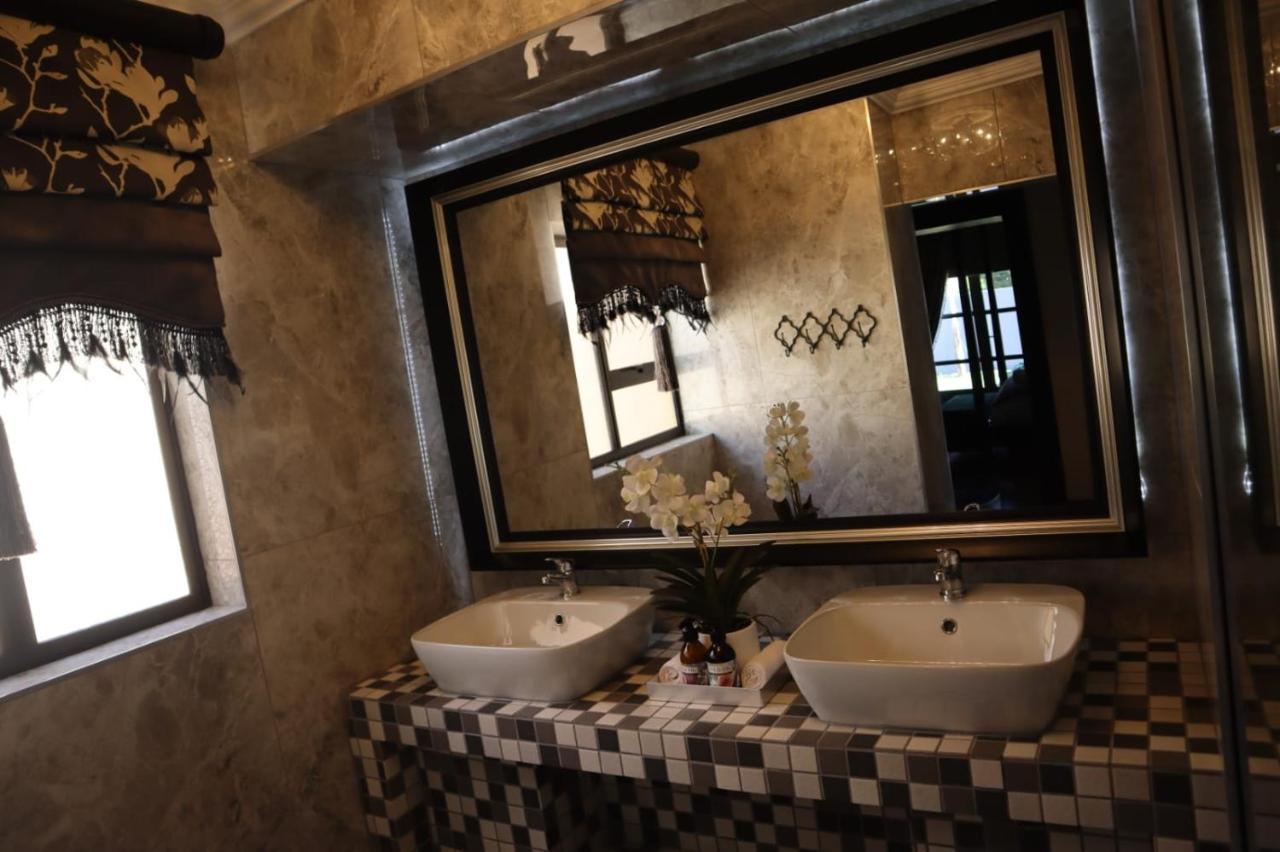 Villa Grande Luxury Accommodation Welkom Exterior photo