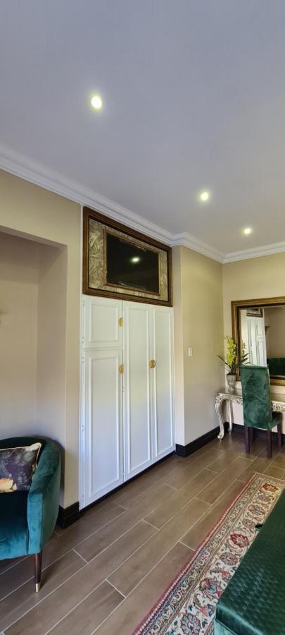 Villa Grande Luxury Accommodation Welkom Exterior photo