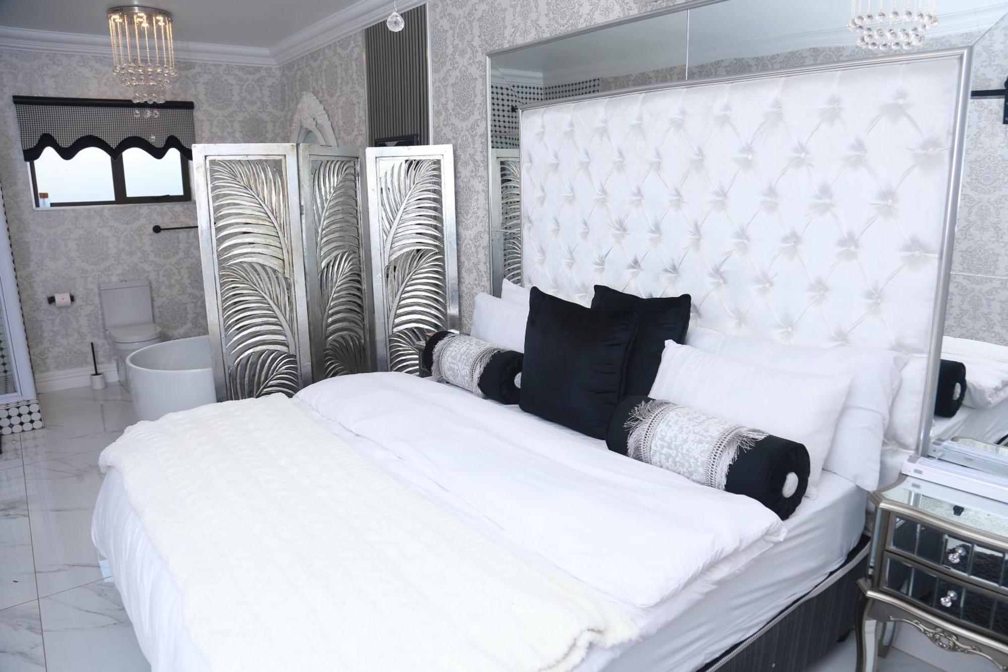 Villa Grande Luxury Accommodation Welkom Exterior photo