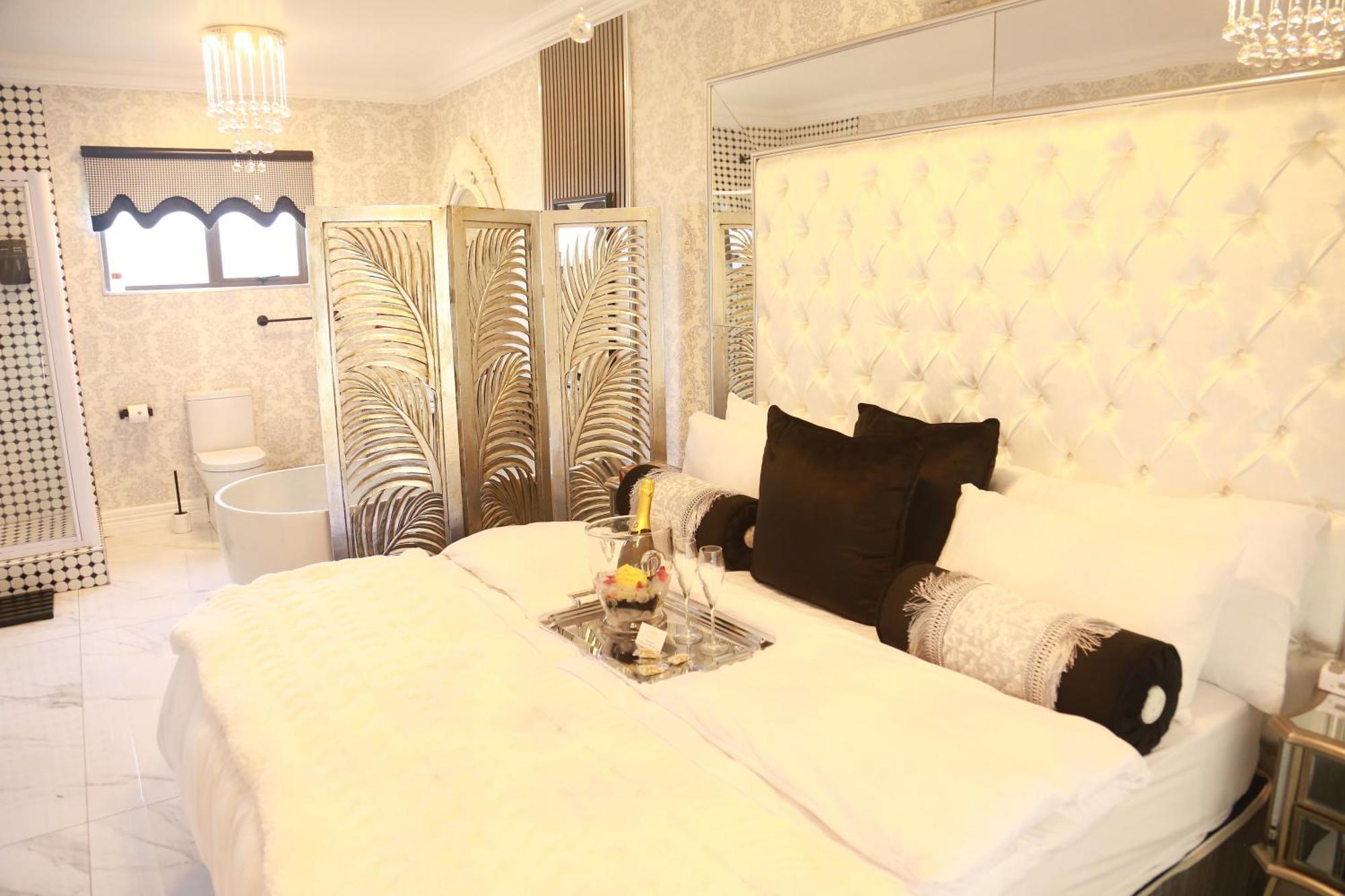Villa Grande Luxury Accommodation Welkom Exterior photo