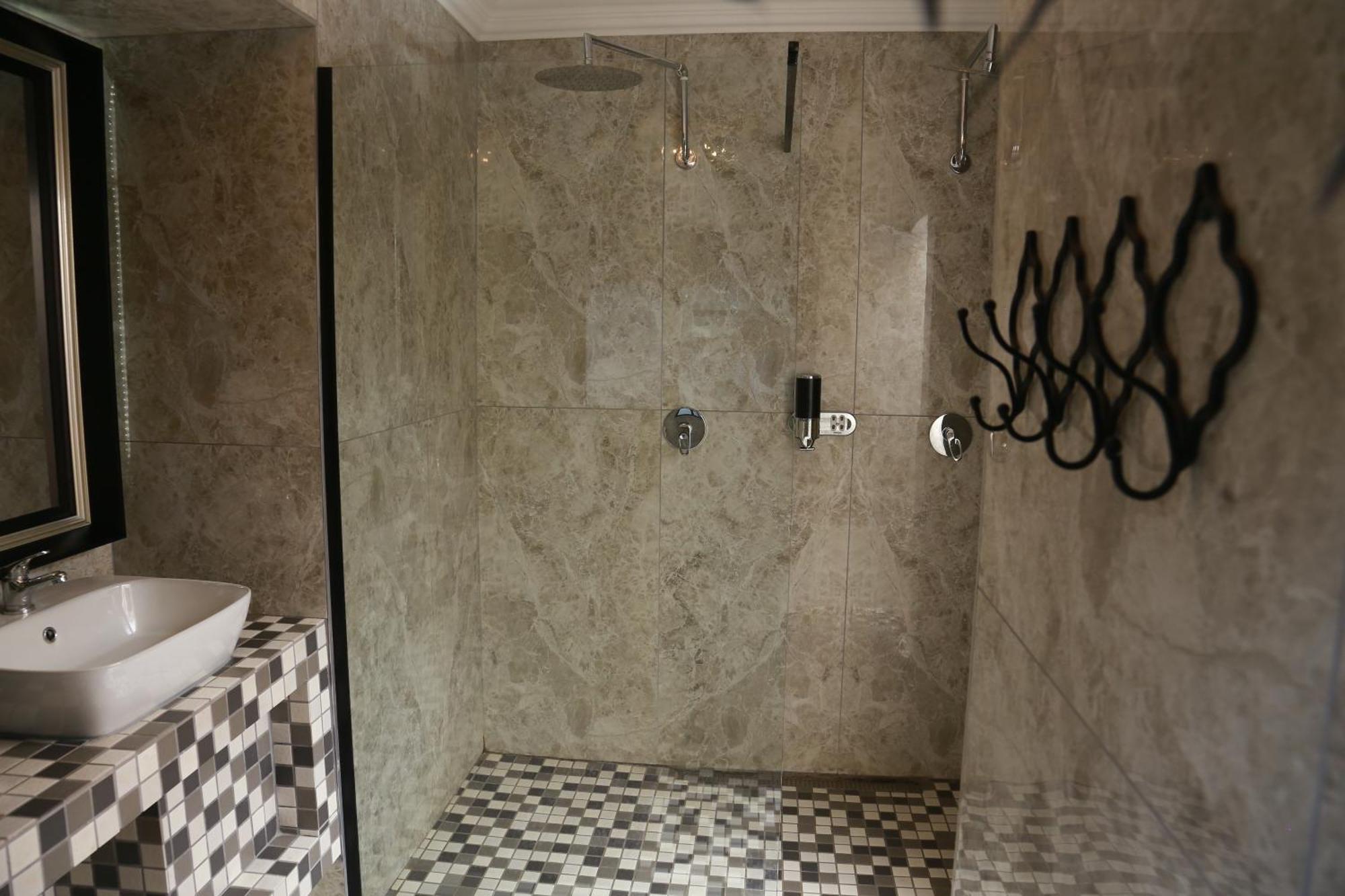 Villa Grande Luxury Accommodation Welkom Exterior photo